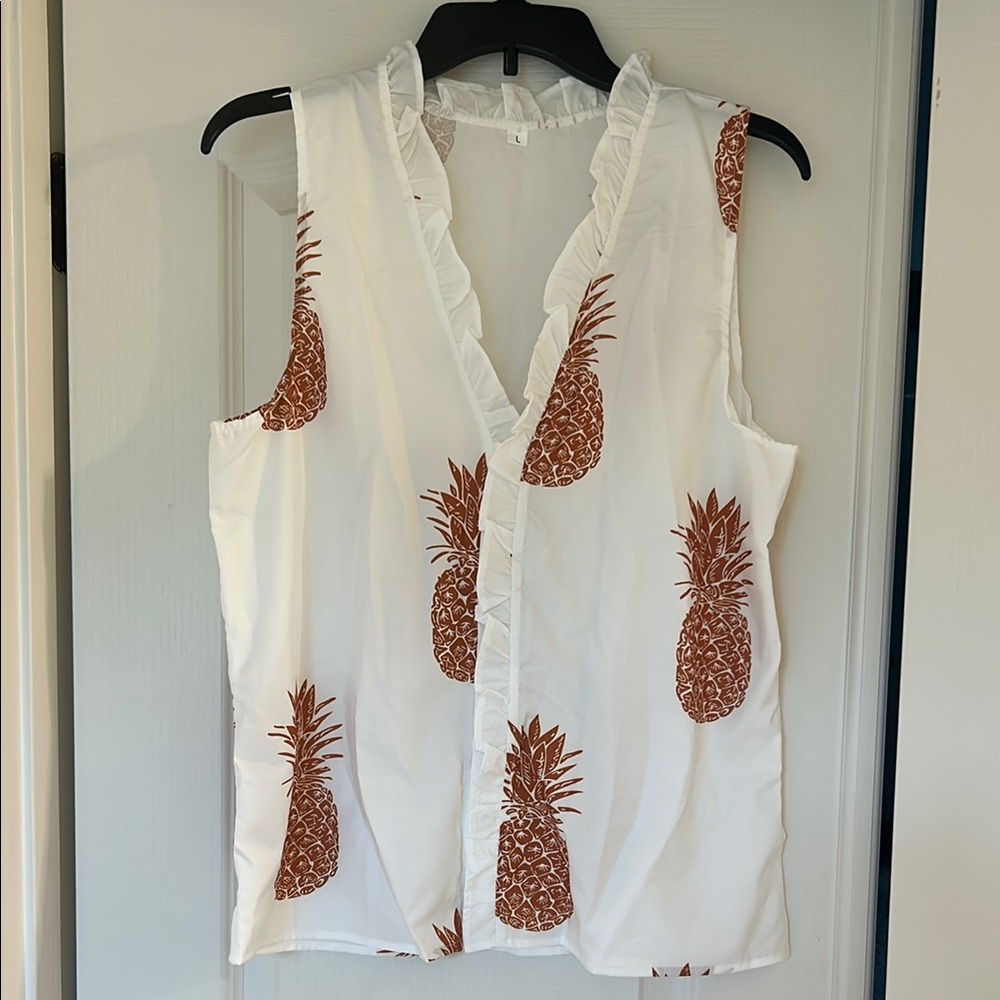 White Pineapple Print Sleeveless Top